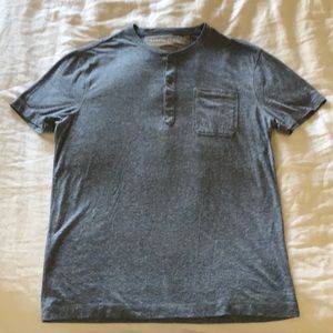 Banana Republic henley tee, L
